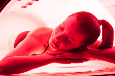 BENEFITS OF RED LIGHT THERAPY TANNING